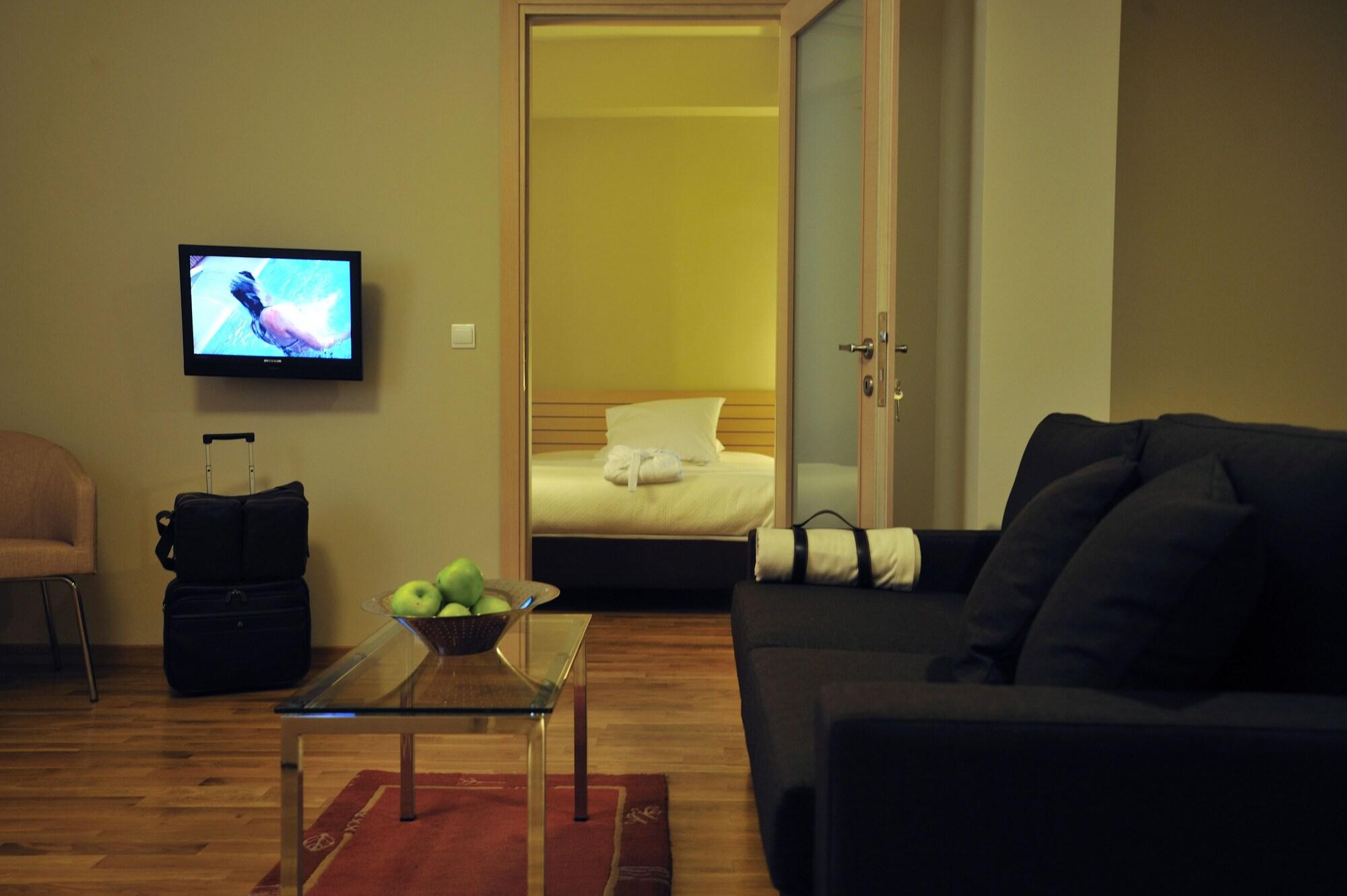 Astoria Hotel Thessaloniki Exterior photo